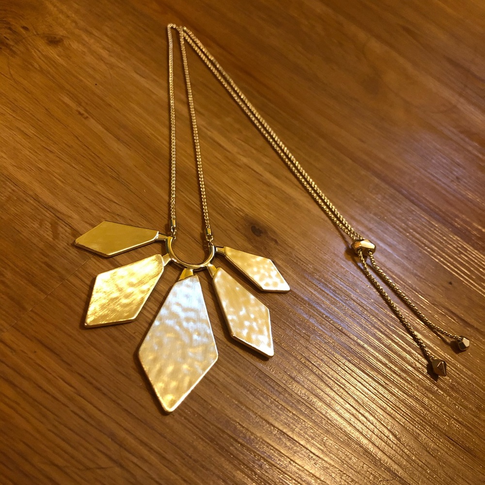 Kendra Scott Mari Necklace - Picture 3 of 5